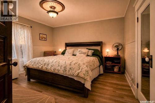 1037 Chestnut Avenue, Moose Jaw, SK - Indoor Photo Showing Bedroom