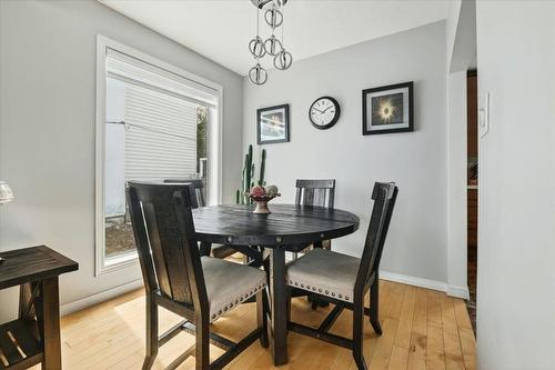 276 Whytewold Road, Winnipeg, MB - Indoor Photo Showing Dining Room