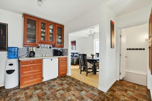 276 Whytewold Road, Winnipeg, MB - Indoor Photo Showing Other Room