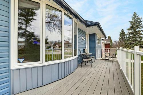 276 Whytewold Road, Winnipeg, MB - Outdoor With Deck Patio Veranda With Exterior