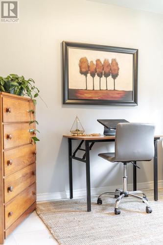 1019 Turner Way, Frontenac (Frontenac Centre), ON - Indoor Photo Showing Other Room