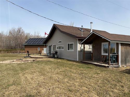 10 Harrison Bay, Sandy Lake, MB - Outdoor With Deck Patio Veranda