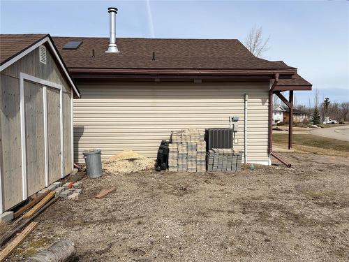 10 Harrison Bay, Sandy Lake, MB - Outdoor With Exterior
