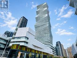 323 - 3900 CONFEDERATION PARKWAY  Mississauga, ON L5B 0M3
