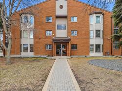 101 173 Watson Street  Winnipeg, MB R2P 2P8
