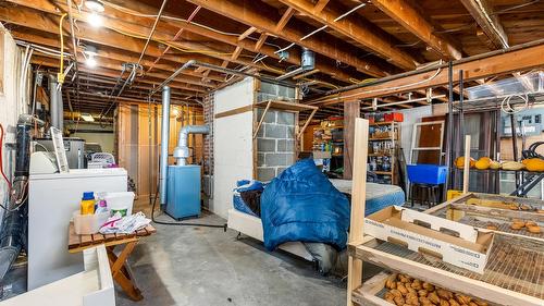 604 Ibbitson Street, Creston, BC - Indoor Photo Showing Basement