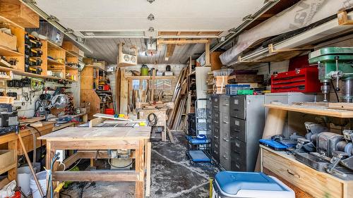 604 Ibbitson Street, Creston, BC - Indoor