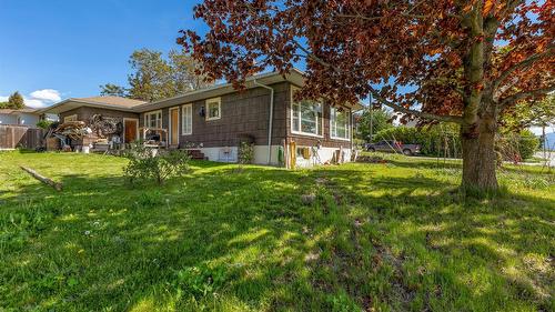 604 Ibbitson Street, Creston, BC - Outdoor