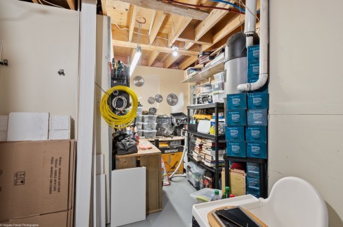 Rangement - 243 32E Avenue, Sainte-Marthe-Sur-Le-Lac, QC - Indoor
