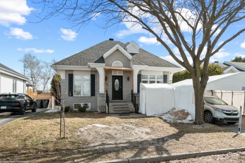 Façade - 243 32E Avenue, Sainte-Marthe-Sur-Le-Lac, QC - Outdoor With Facade