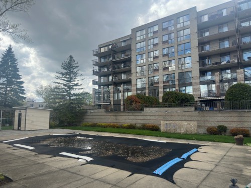 Pool - 405-4570 Ch. Des Cageux, Laval (Chomedey), QC - Outdoor With Balcony With Facade