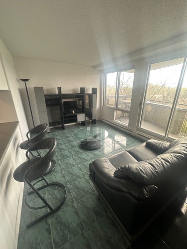 Living Room - 405-4570 Ch. Des Cageux, Laval (Chomedey), QC - Indoor Photo Showing Other Room