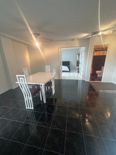 Dining Room - 405-4570 Ch. Des Cageux, Laval (Chomedey), QC - Indoor Photo Showing Other Room