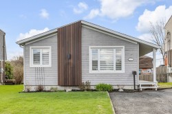 47 Rue Thomassin Québec (Beauport), QC G1C 4S2