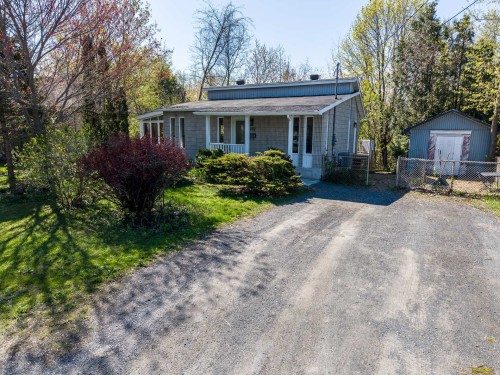 389 11e Avenue  Saint-Jean-Sur-Richelieu, QC J2X 5A1