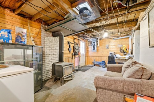 Sous-sol - 24 Av. Jacques-Cartier, Saint-Pie, QC - Indoor Photo Showing Basement
