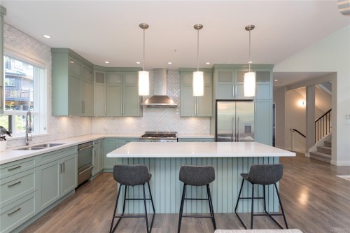 2044 Rivers Crossing, Highlands, BC 