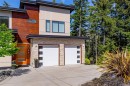 2044 Rivers Crossing, Highlands, BC 