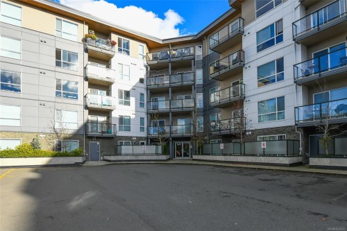 #314-3070 Kilpatrick Ave, Courtenay, BC - Outdoor With Balcony