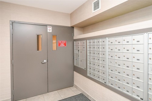 #314-3070 Kilpatrick Ave, Courtenay, BC - Indoor Photo Showing Other Room