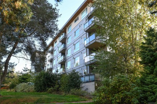 #314-3070 Kilpatrick Ave, Courtenay, BC - Outdoor With Balcony