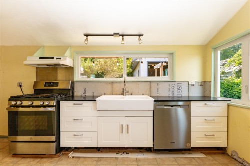 566 Thulin St, Campbell River, BC 