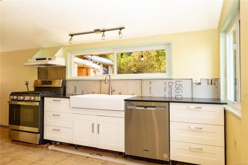 566 Thulin St, Campbell River, BC 