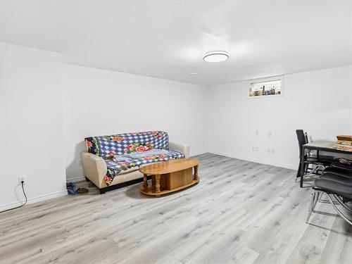 2133 Manitoba Ave, Winnipeg, MB 