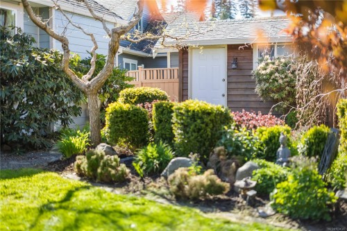 940 Heritage Meadow Dr, Campbell River, BC 