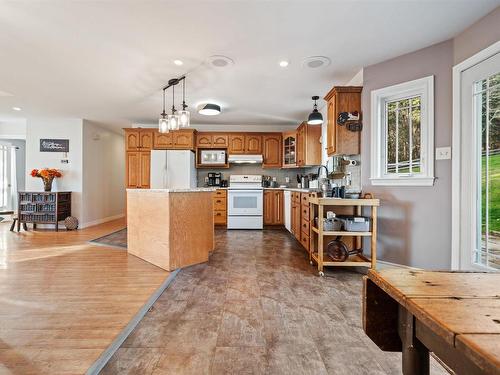 935 Brookside Road, Upper Brookside, NS 