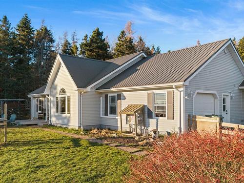 935 Brookside Road, Upper Brookside, NS 