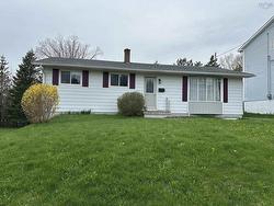 32 Greening Drive  Antigonish, NS B2G 1R2