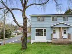 56A Belle Vista Drive  Dartmouth, NS B2W 2X3