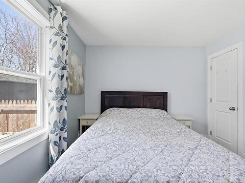 9 Punch Bowl Drive, Halifax, NS 