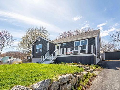 9 Punch Bowl Drive, Halifax, NS 