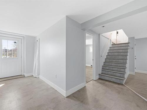 9 Punch Bowl Drive, Halifax, NS 