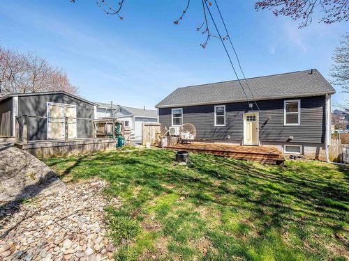 9 Punch Bowl Drive, Halifax, NS 