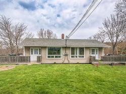 17 B&C Maple Drive  Woodlawn, NS B2X 1C1