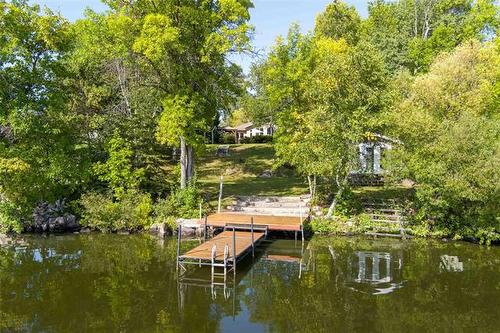 230 Lake Ave, Lac Du Bonnet, MB 
