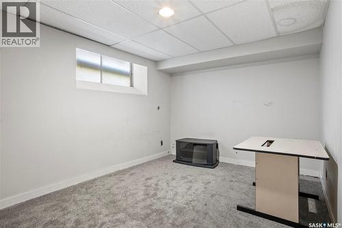 978 Lindsay Street, Regina, SK - Indoor