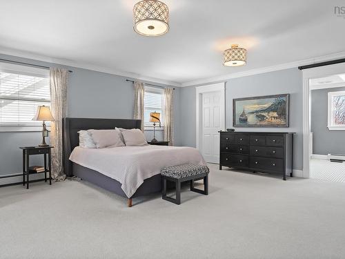 60 Lakeridge Crescent, Dartmouth, NS 