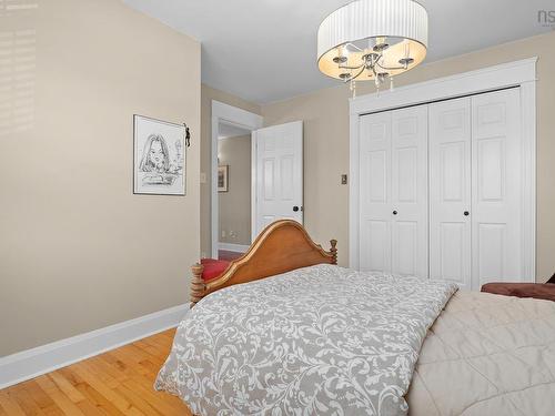 60 Lakeridge Crescent, Dartmouth, NS 