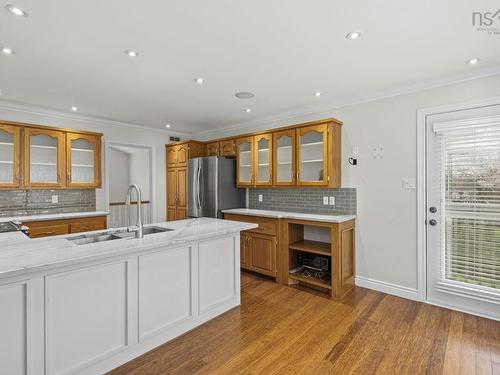 52 Madison Drive, Bedford, NS 