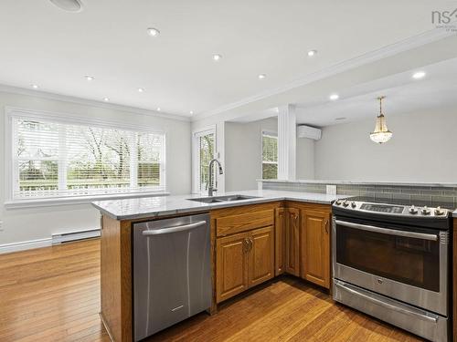 52 Madison Drive, Bedford, NS 