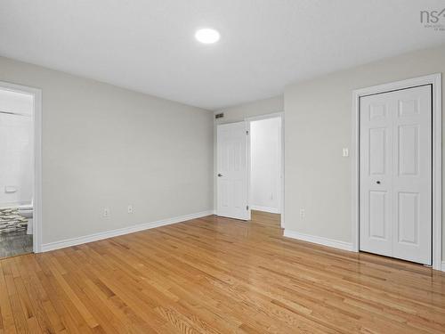 52 Madison Drive, Bedford, NS 