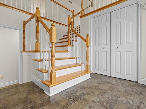 52 Madison Drive, Bedford, NS 