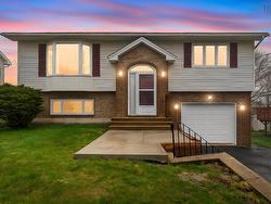 78 Brookfield Ave  Cole Harbour, NS B2V 2S5