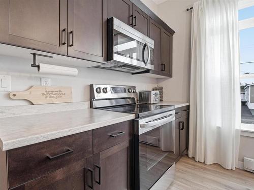 2 Helmsley Crescent, Elmsdale, NS 