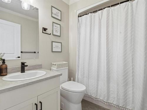2 Helmsley Crescent, Elmsdale, NS 