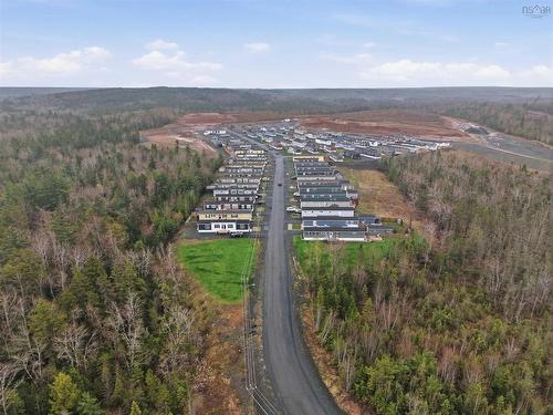 2 Helmsley Crescent, Elmsdale, NS 